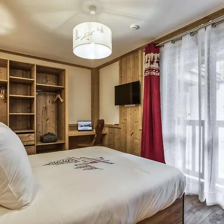 Spacieux Pres Des Pistes Avec Cheminee Et Wifi, - Fr-1-631-224